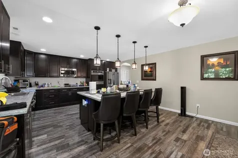 17728 93rd Avenue Puyallup WA 98375