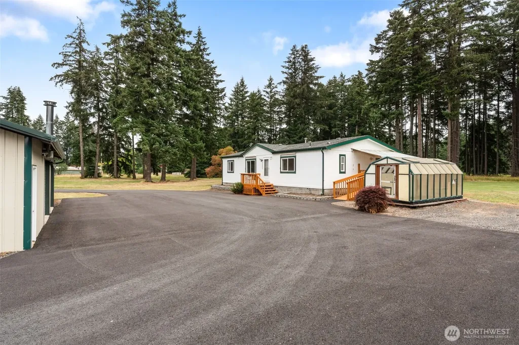 19000 Citrus Street SW Rochester WA 98579
