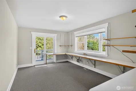 8651 Turners Bay Place Anacortes WA 98221