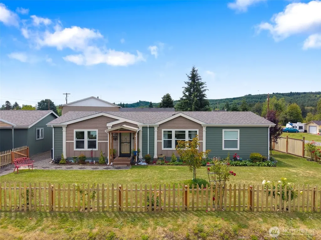 608 Main Street Vader WA 98593