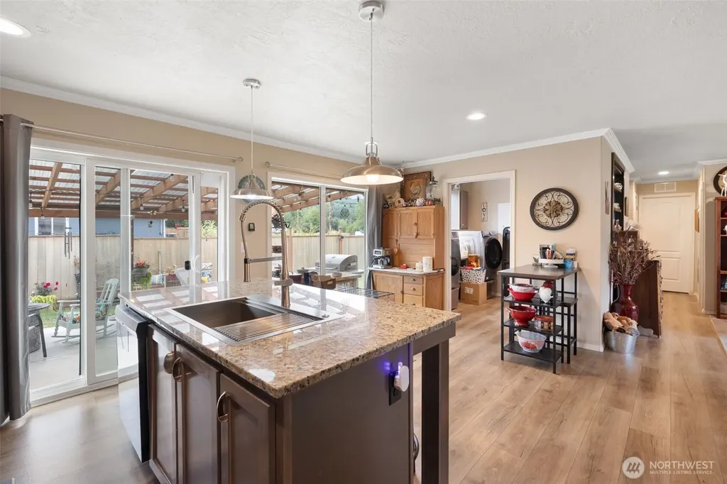 608 Main Street Vader WA 98593