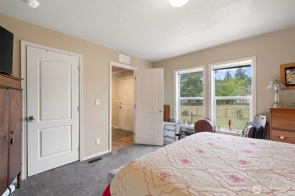 608 Main Street Vader WA 98593