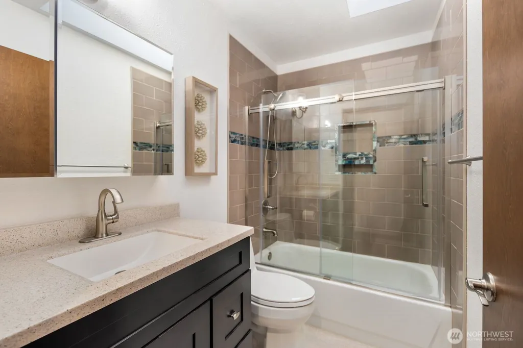 20533 SE 330th Street Auburn WA 98092