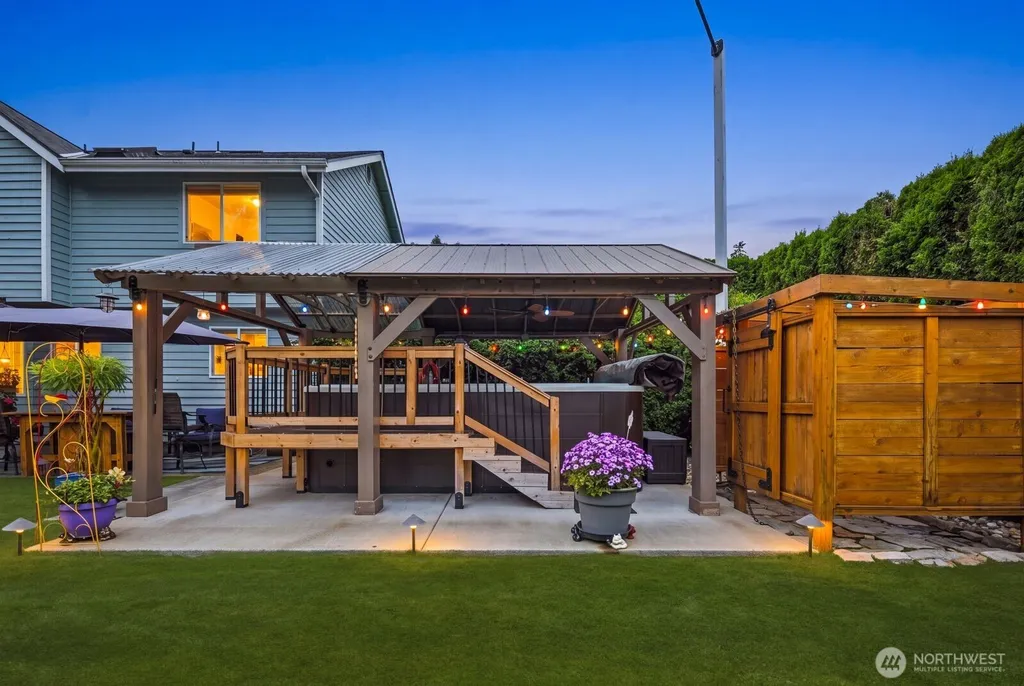20533 SE 330th Street Auburn WA 98092