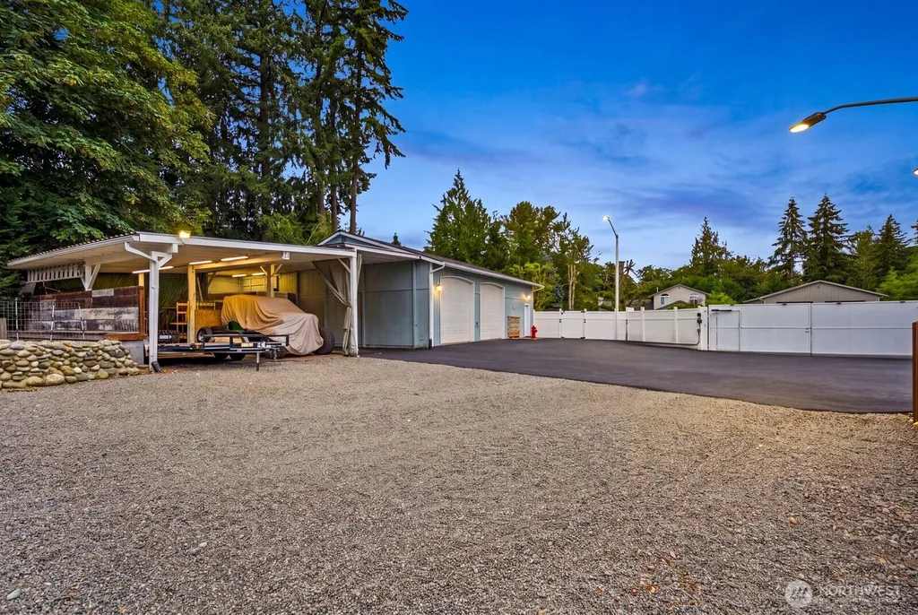 20533 SE 330th Street Auburn WA 98092
