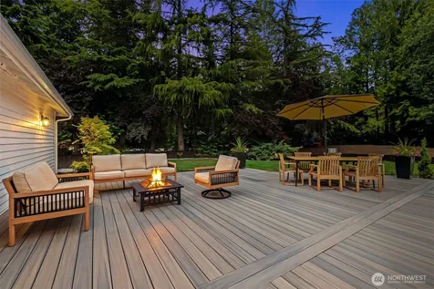 19238 184th Place NE Woodinville WA 98077