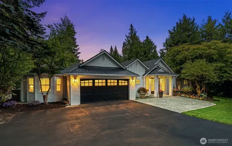 19238 184th Place NE Woodinville WA 98077