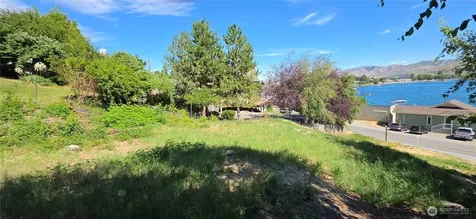 410 Manson Boulevard Manson WA 98831