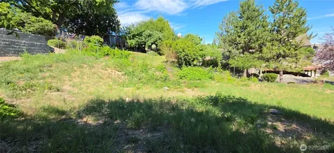 410 Manson Boulevard Manson WA 98831