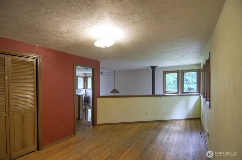 9925 Dempsey Lane SW Olympia WA 98512