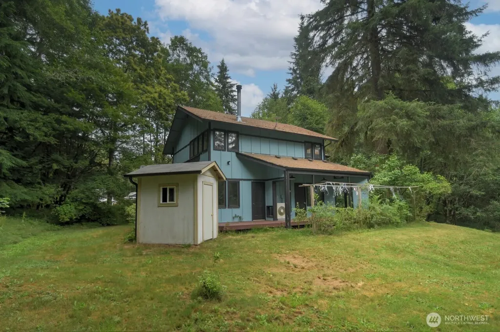 9925 Dempsey Lane SW Olympia WA 98512