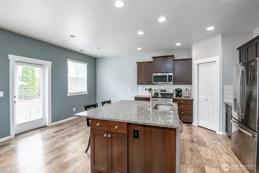2929 82nd Avenue Ct E Puyallup WA 98371