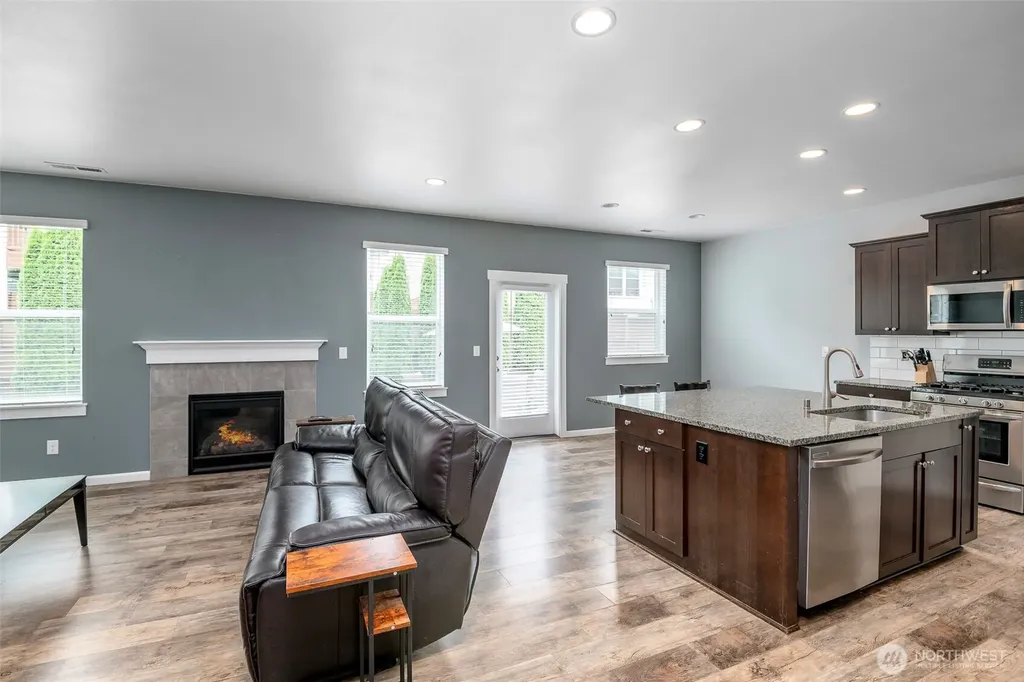 2929 82nd Avenue Ct E Puyallup WA 98371