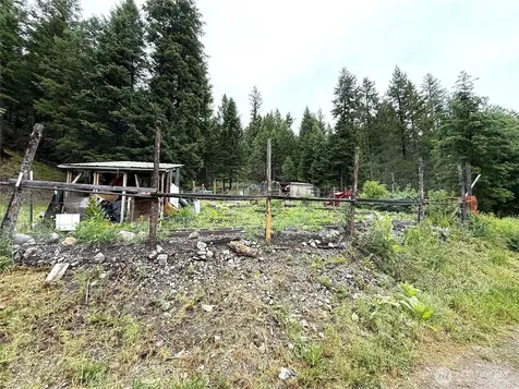 154 W Cougar Creek Road Wauconda WA 98859