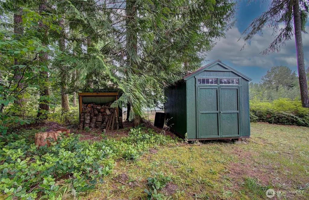 224 Riverview Drive Castle Rock WA 98611