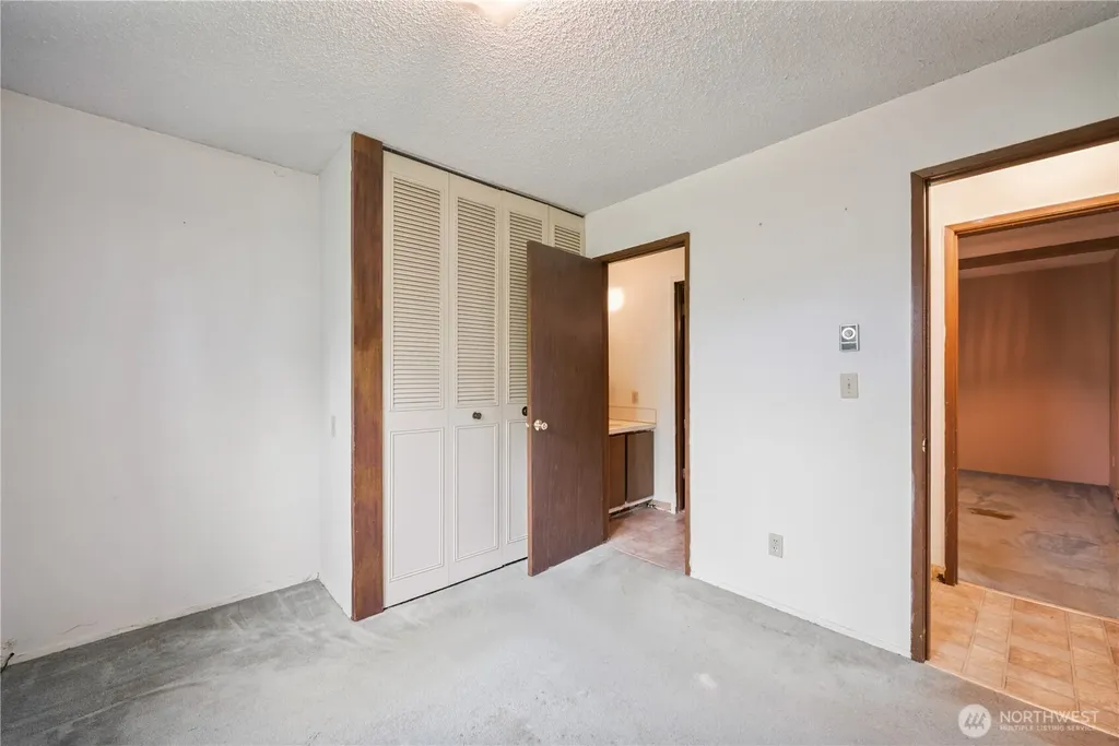 3257 Pine Street Longview WA 98632