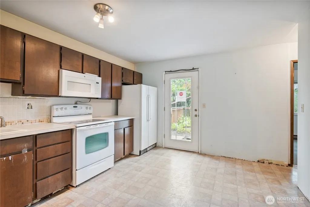 3257 Pine Street Longview WA 98632