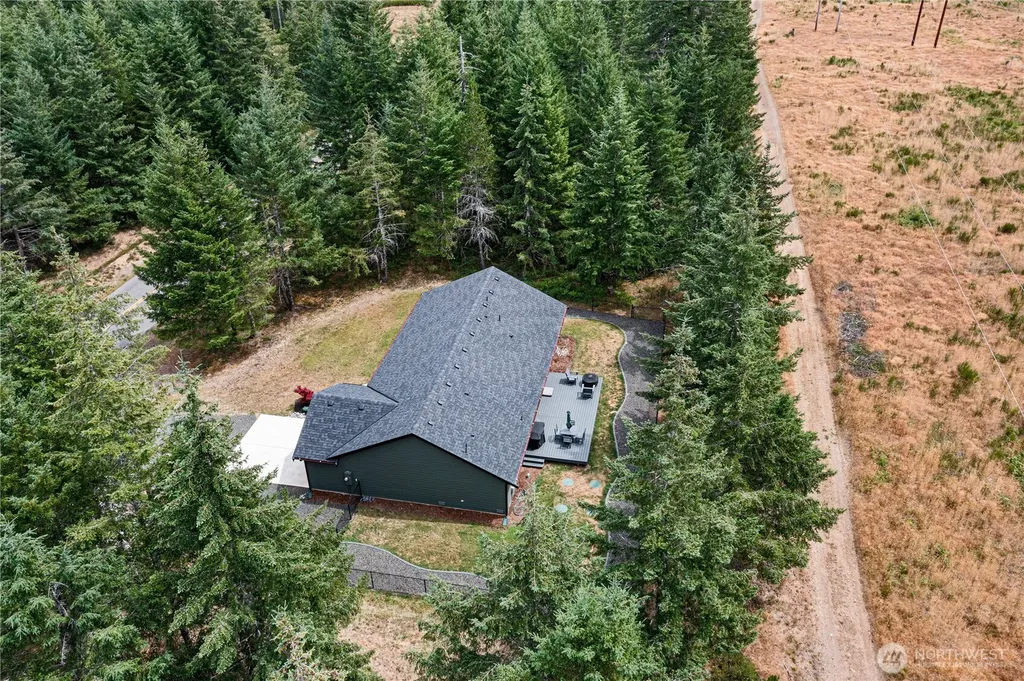 911 W California Road Shelton WA 98584
