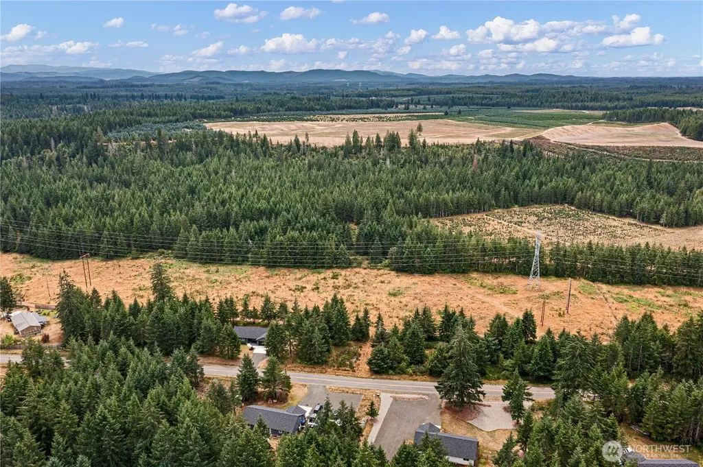 911 W California Road Shelton WA 98584