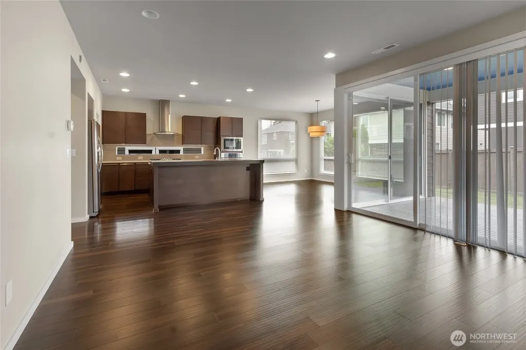 5606 Elaine Avenue SE Auburn WA 98092