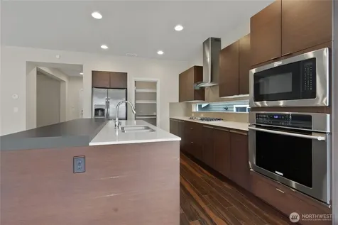 5606 Elaine Avenue SE Auburn WA 98092