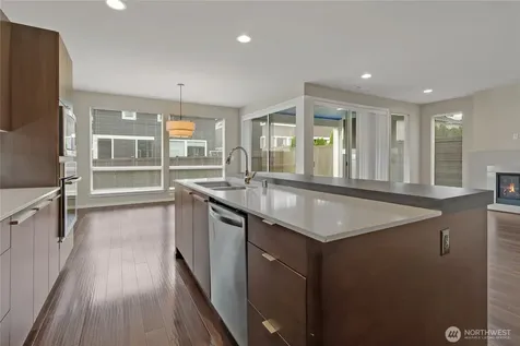 5606 Elaine Avenue SE Auburn WA 98092