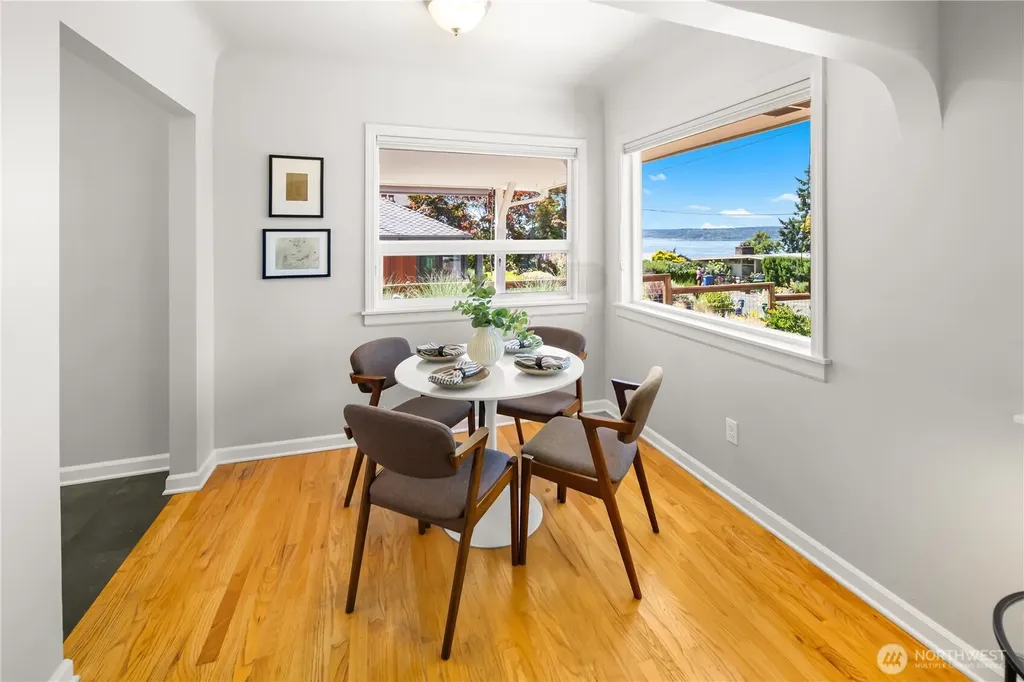 11202 Marine View Drive SW Seattle WA 98146
