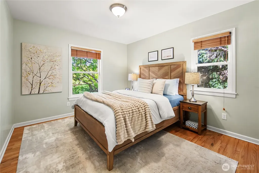 11202 Marine View Drive SW Seattle WA 98146