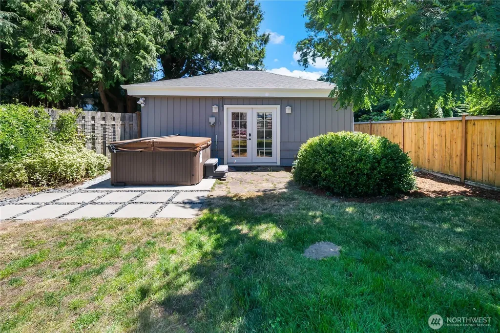 11202 Marine View Drive SW Seattle WA 98146
