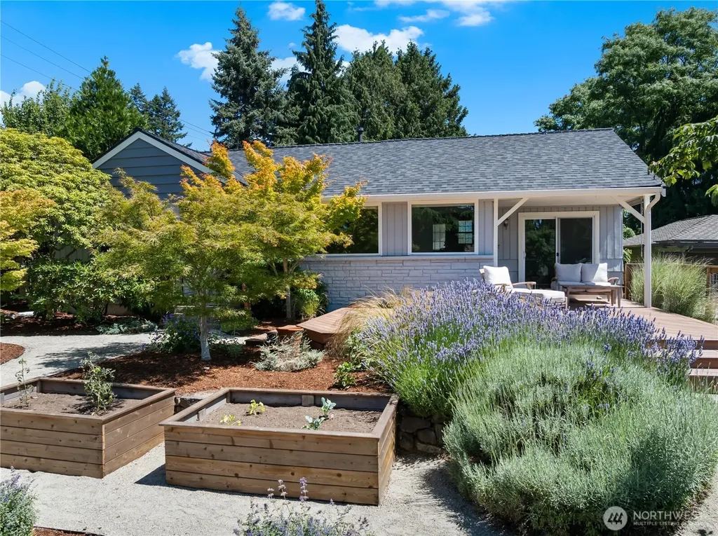 11202 Marine View Drive SW Seattle WA 98146