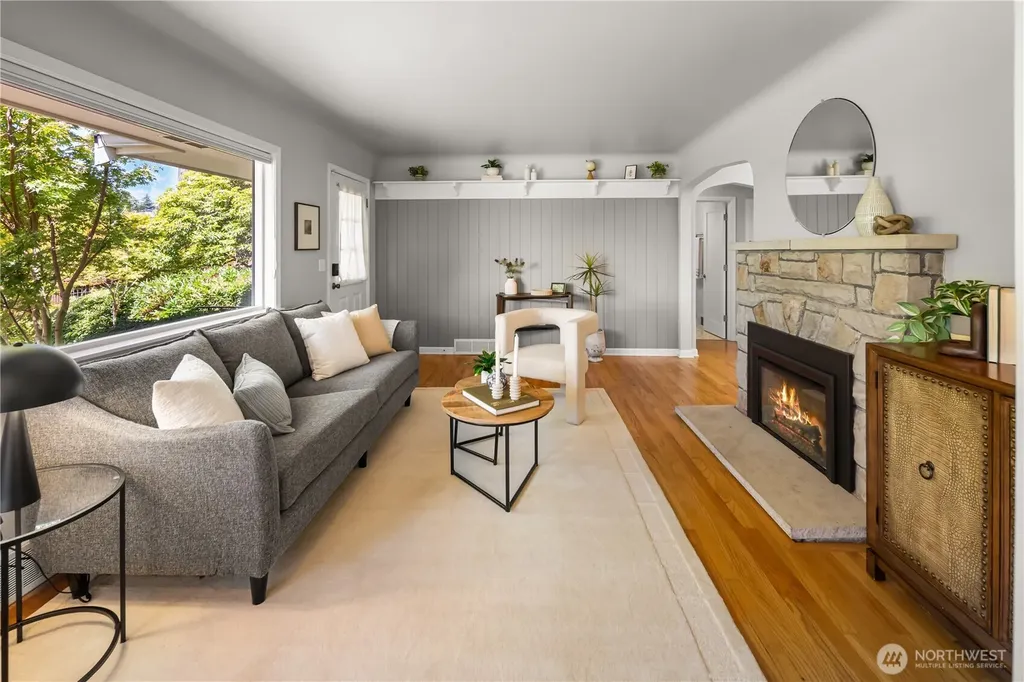 11202 Marine View Drive SW Seattle WA 98146