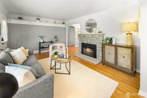 11202 Marine View Drive SW Seattle WA 98146