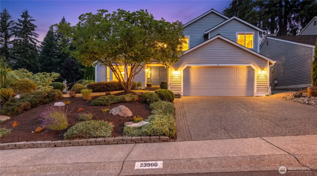 23900 SE 42nd Place Sammamish WA 98029