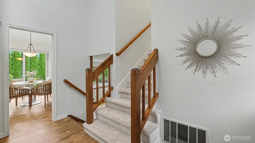 23900 SE 42nd Place Sammamish WA 98029