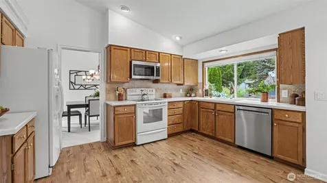 23900 SE 42nd Place Sammamish WA 98029
