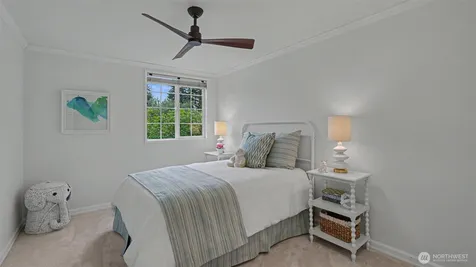 23900 SE 42nd Place Sammamish WA 98029