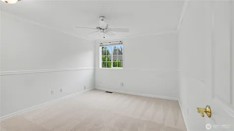 23900 SE 42nd Place Sammamish WA 98029
