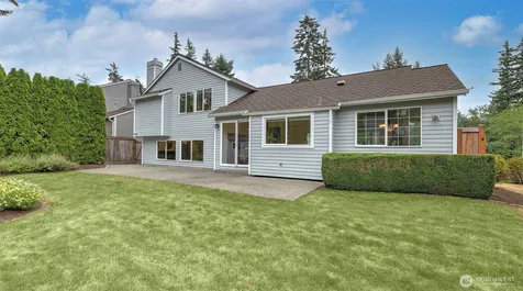 23900 SE 42nd Place Sammamish WA 98029