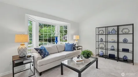 23900 SE 42nd Place Sammamish WA 98029