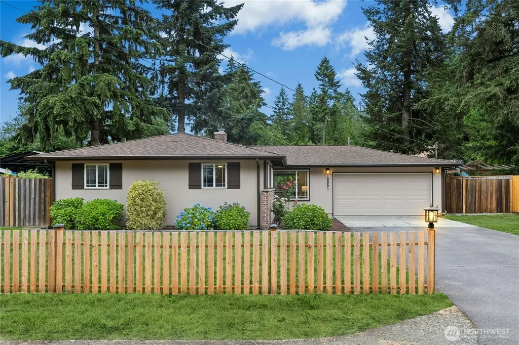 18851 SE 244th Place Covington WA 98042