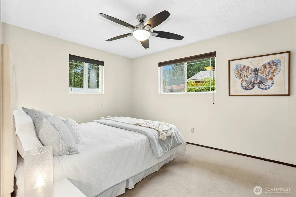 18851 SE 244th Place Covington WA 98042