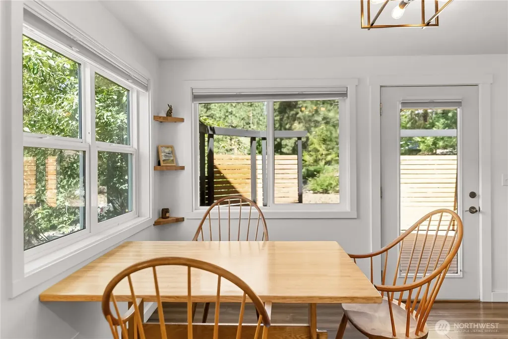 32 Crabapple Road Winthrop WA 98862