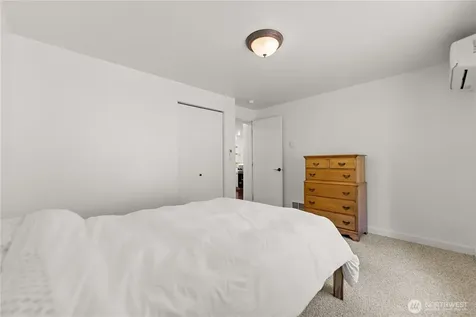 32 Crabapple Road Winthrop WA 98862