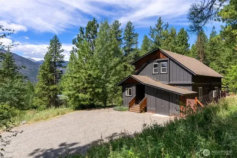 32 Crabapple Road Winthrop WA 98862
