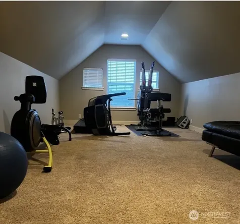 901 Hollow Creek Lane Yakima WA 98908