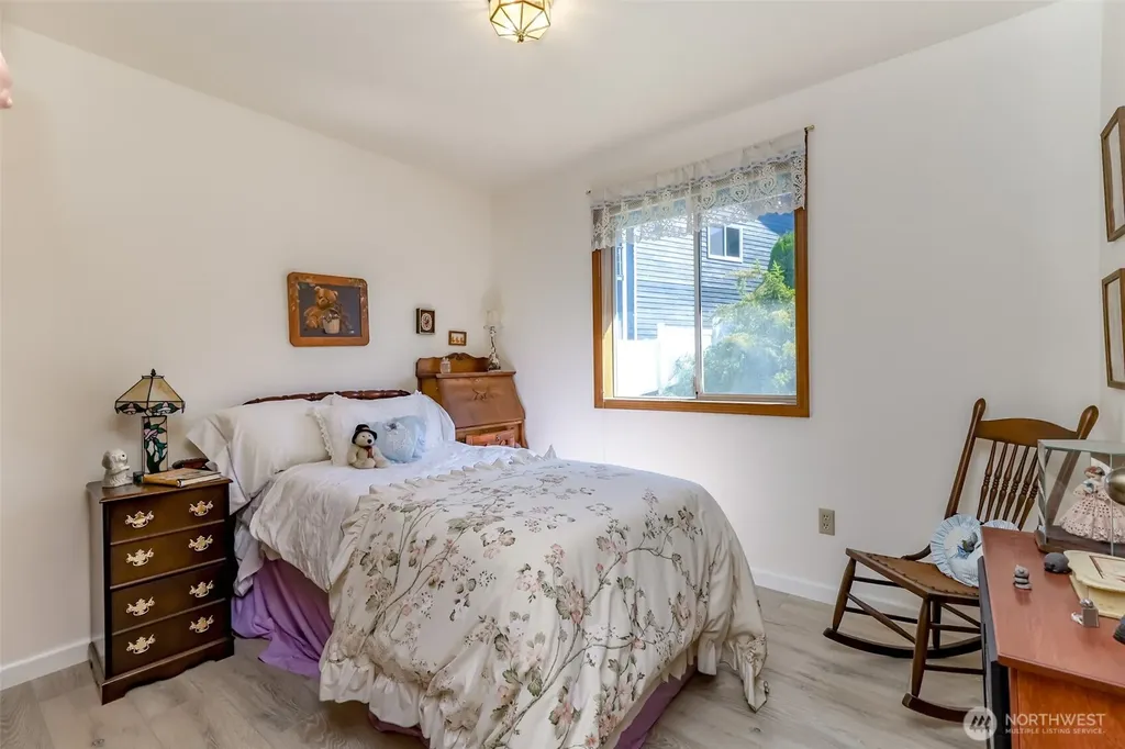 5531 Beverly Avenue NE Tacoma WA 98422