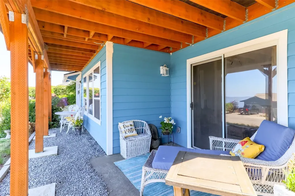 5531 Beverly Avenue NE Tacoma WA 98422