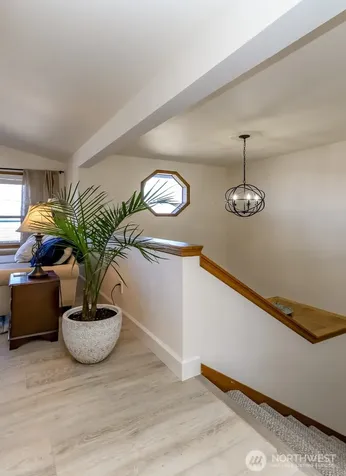 5531 Beverly Avenue NE Tacoma WA 98422