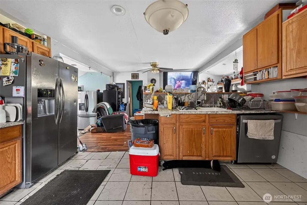 207 W Montana Avenue Roslyn WA 98941