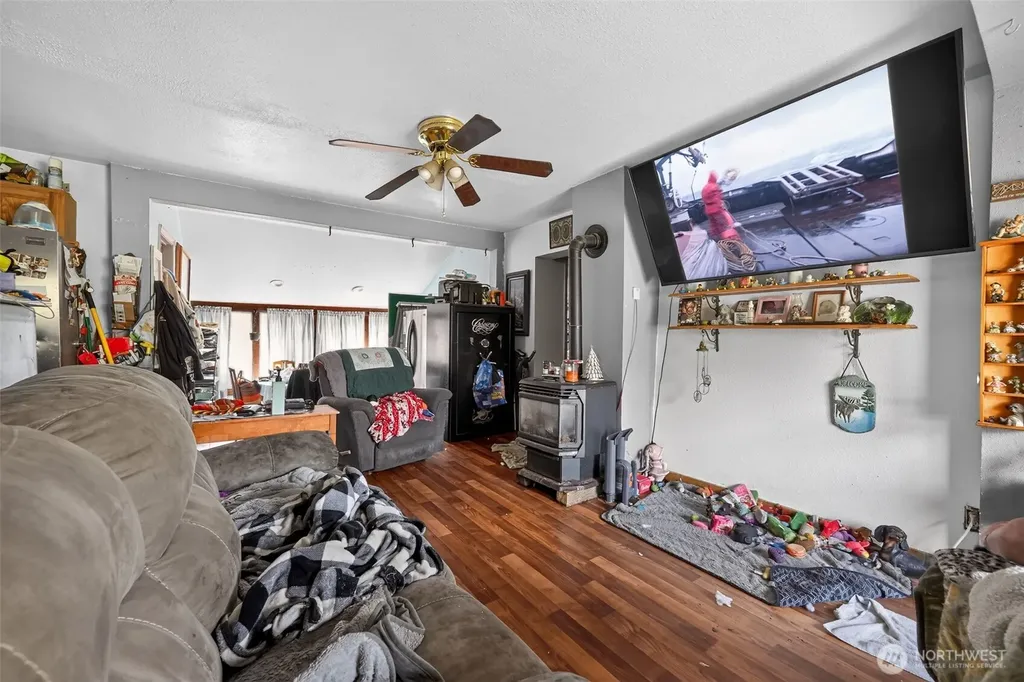 207 W Montana Avenue Roslyn WA 98941